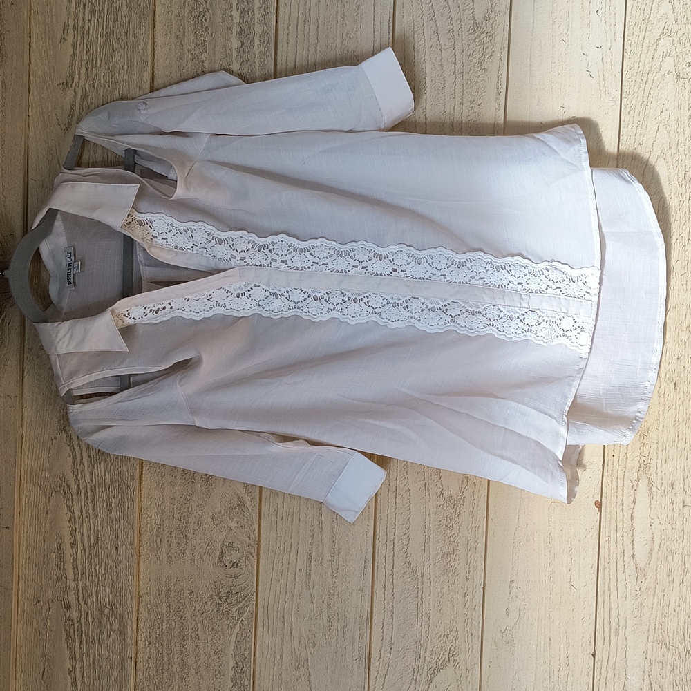 Tassels N Lace Cold-shoulder Blouse